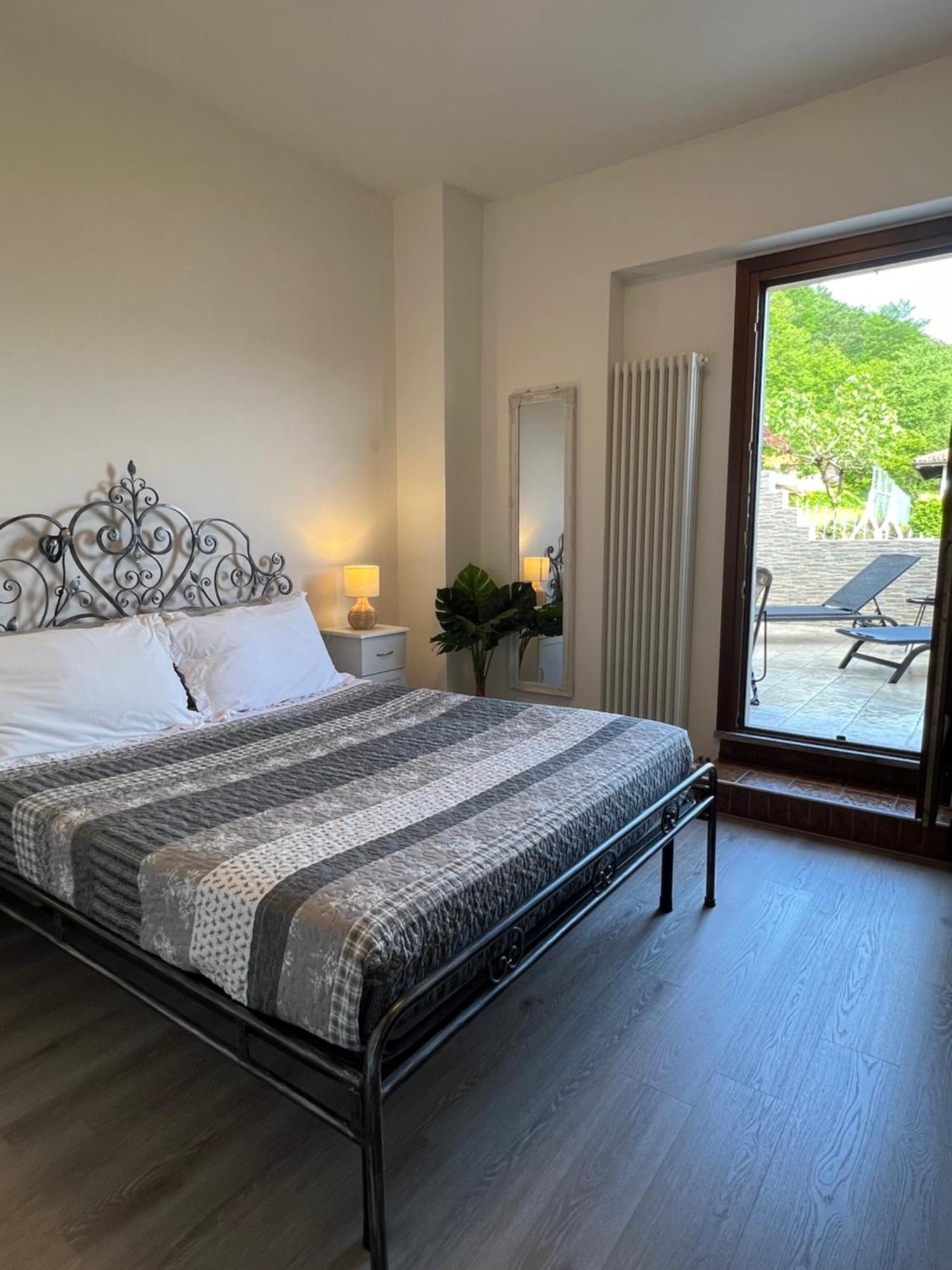 Panorama Bed and Breakfast Someraro Exteriör bild